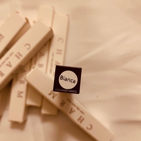 πCHARM MATTE LIQUID LIPSTICK π - Picture 5 of 6